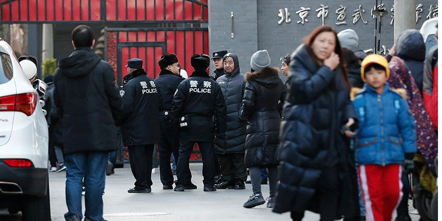 Pekin'de ilkokula bıçaklı saldırı: 3'ü ağır 20 çocuk yaralandı