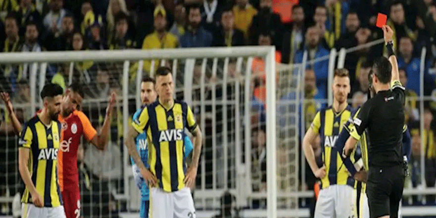 Spor yazarları Fenerbahçe-Galatasaray derbisini değerlendirdi