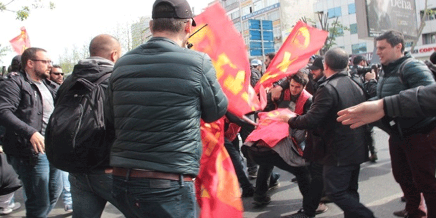 Taksim'e Çıkamak İsteyen Guruba Müdahale:20 Gözaltı