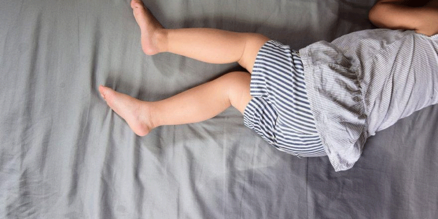 Çocuklarda yatak ıslatma psikolojik bir sorun mu?