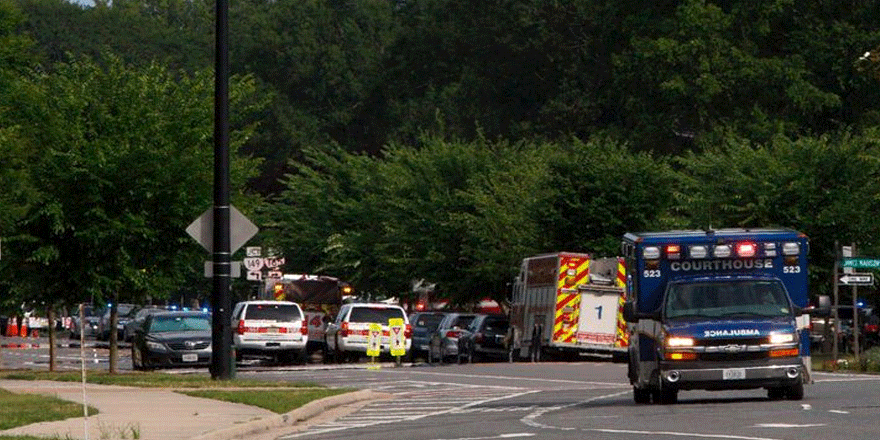 Virginia eyaletinde bir belediye binasında düzenlenen silahlı saldırıda en az 12 kişi hayatını kaybetti