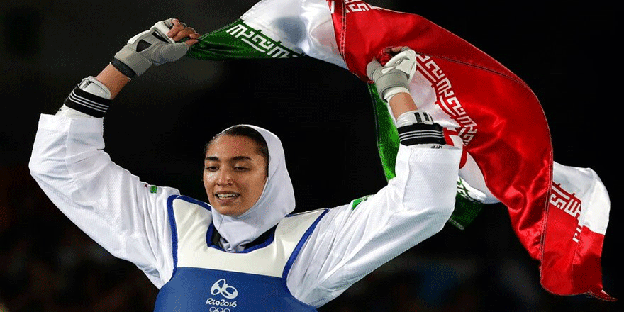 İran'ın tek olimpiyat madalyalı kadın sporcusu ülkeyi terk etti