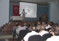 Okul Müdürlerine 'Okul Yöneticiliği' Semineri