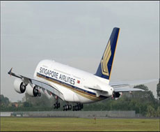 Airbus A380 İlk Seferini yaptı