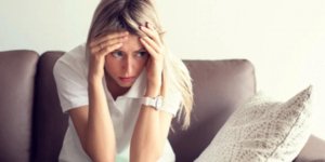 Kadınlara kendini depresif hissettiriyor: PMS ve PMDD sendromu