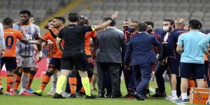 Başakşehir - Galatasaray maç sonu gerginlik!