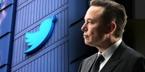 E﻿lon Musk'ın 44 Milyar Dolara Twitter'ı Satın Alma Süreci Tamamlandı